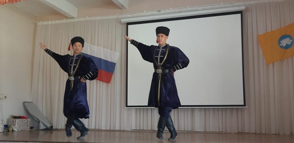 «150 КУЛЬТУР ДОНА»: в Красноармейской школе прошёл праздник калмыцкой культуры