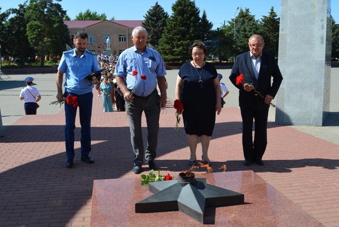 ПАМЯТЬ В СЕРДЦАХ ЛЮДЕЙ