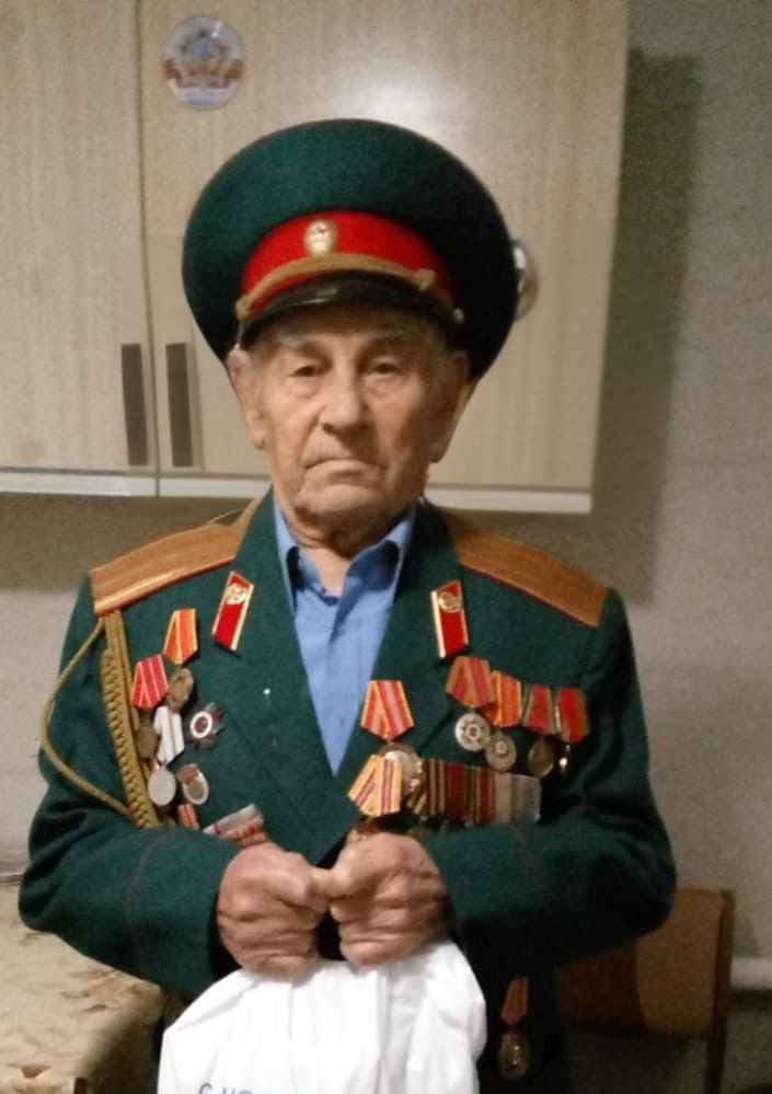 В Ростовской области проходит акция «Единой России» «С Новым годом, ветеран!»