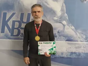 Пенсионер из Шахт победил на чемпионате Ростовской области по гиревому спорту