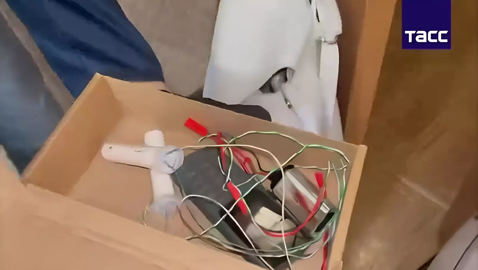 Появилось видео допроса диверсанток, готовивших теракт против офицеров в Ростове